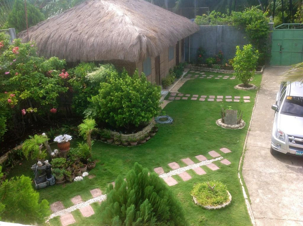 Oslob Garden Stay Beach Resort Exterior foto